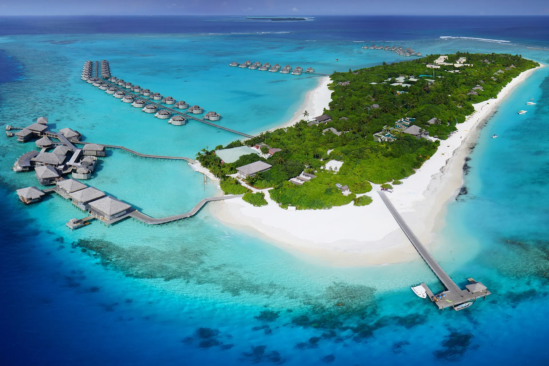 Luftaufnahme des Six Senses Laamu auf den Malediven