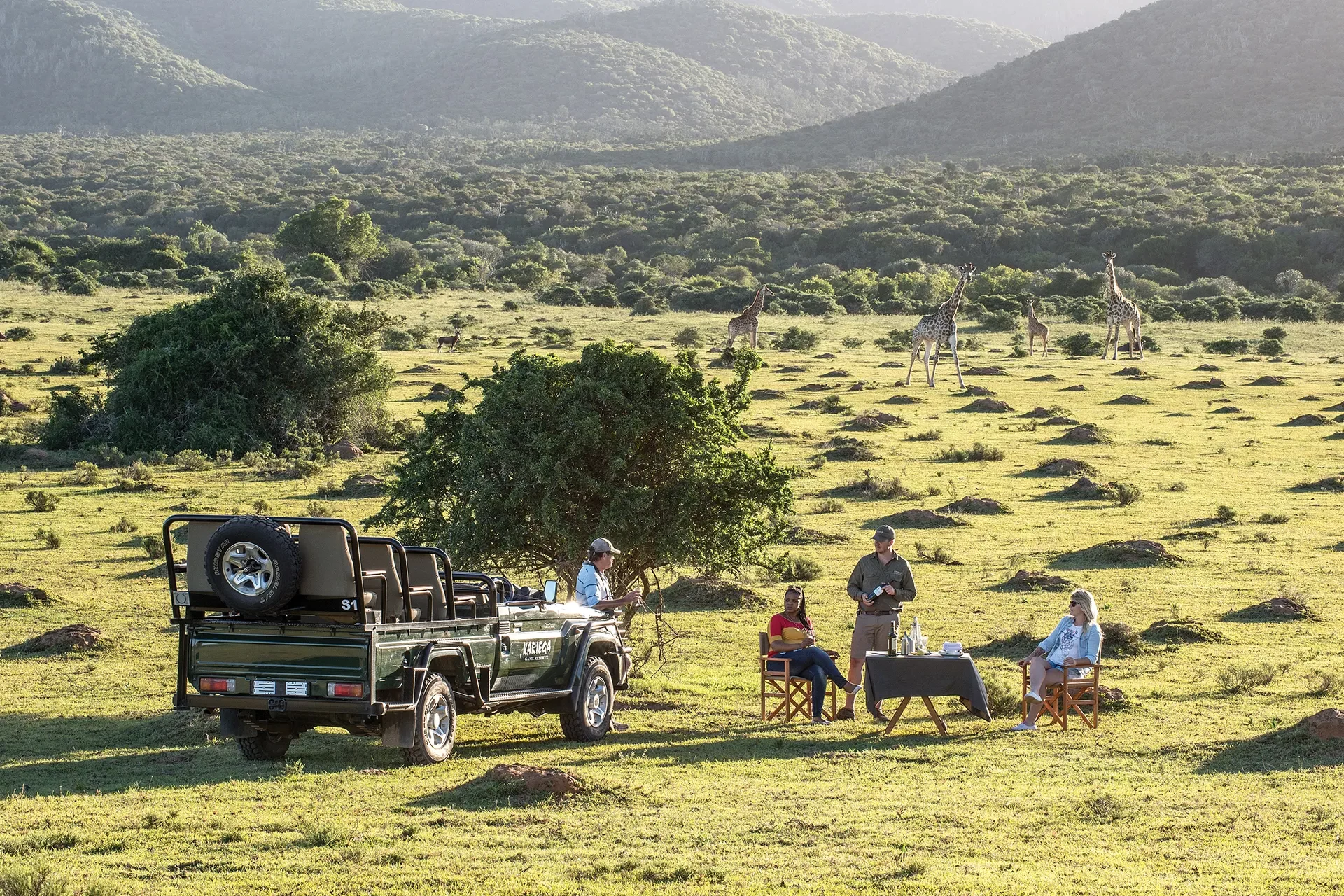 Safari Gäste machen Picknick im Freien
